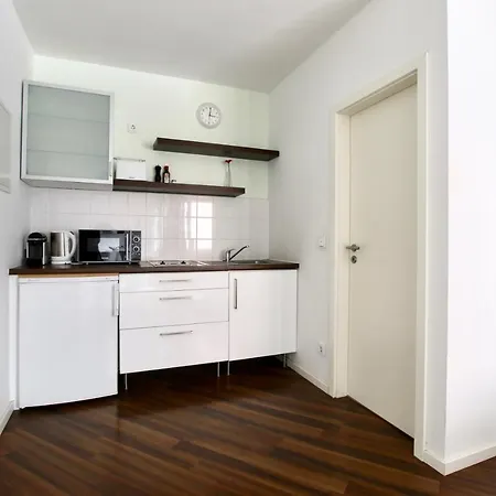 Arthouse Apartments Im Pantaleonsviertel Keulen Buitenkant foto